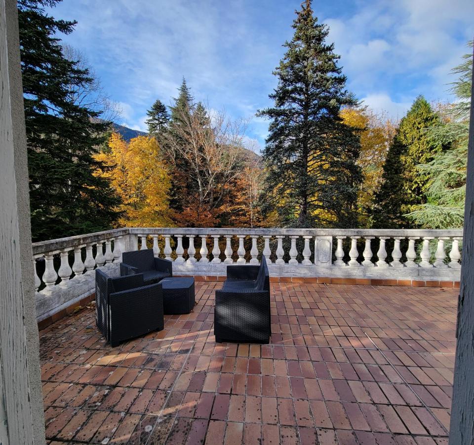 Le Temps Des Cerises Hotel Genolhac Екстериор снимка