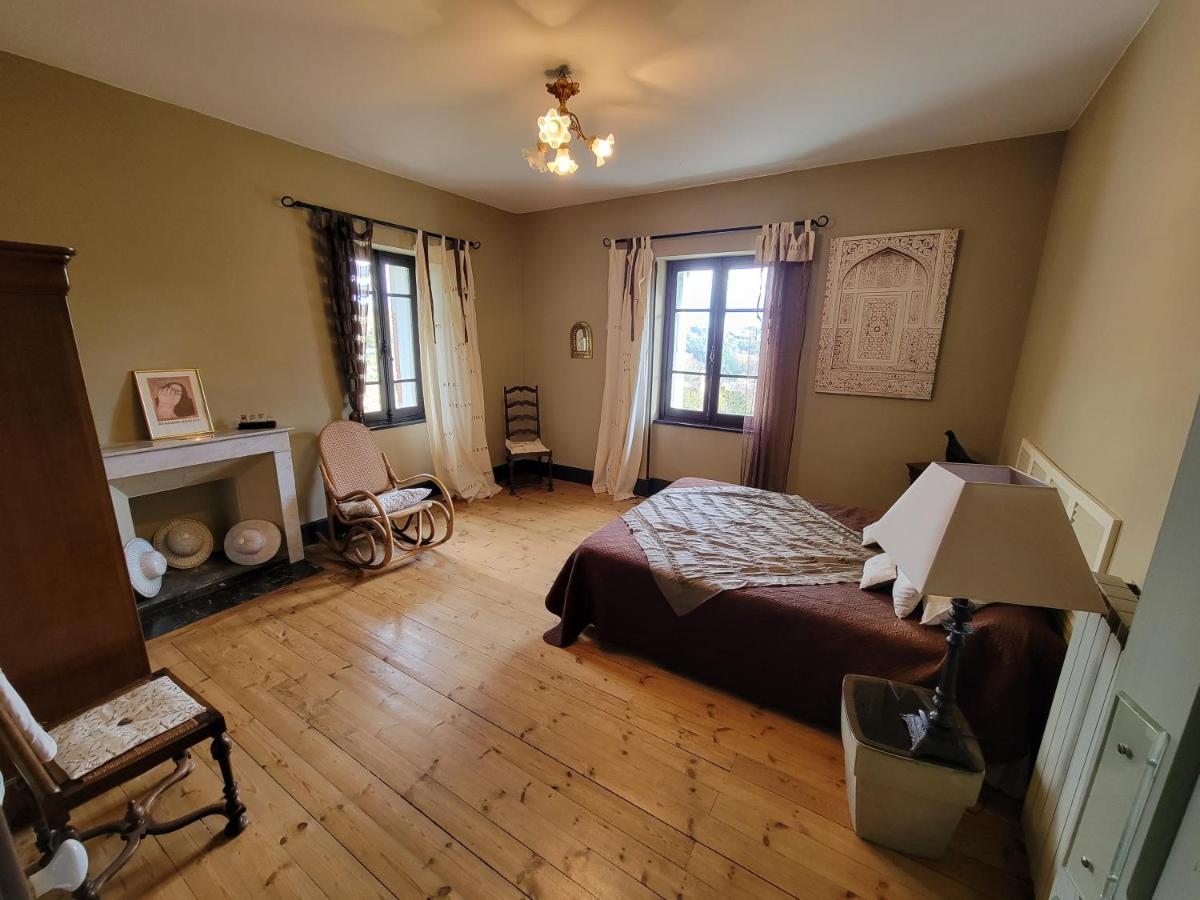 Le Temps Des Cerises Hotel Genolhac Екстериор снимка